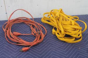 lot 293 image: TOTAL OF 2 EXTENSION CORDS , YELLOW & ORANGE