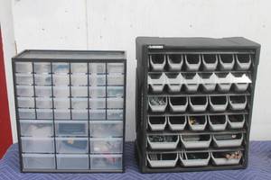 lot 328 image: STANLEYHUSKY STORAGE CONTAINERS WITH CONTENTS  SEE PICS