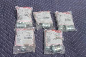 lot 338 image: TOTAL OF 5 PACK HALEX METALLIC COMPRESSION CONNECTORS , 26230 262241