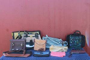 lot 382 image: TOTAL OF 12 ASSORTED LADIES BAGS  SEE PICS