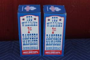 lot 387 image: TOTAL OF 2 TEXAS RANGERS TED WILLIAMS 1ST RANGERS MANAGER BOBBLE HEADS IN ORIGINAL BOX  SEE PICS
