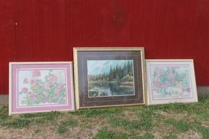 lot 448 image: TOTAL OF 3 LARGE WALL ART -LASTING BEAUTY BY BETH EIDELBERG ,FLYING FISH BY RON JENKINS , WATERCOLOR PRINT  STILL LIFE WITH POPPIES  BY BETH EIDELBERG