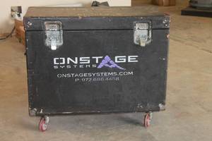 lot 164 image: ON STAGE ROADIE CASE ON CASTERS 41X20X35