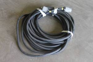 lot 203 image: AIDEN WIRE AND CABLE MALE TO FEMALE 50FT EXTENTION CABLE 20A 250V 10A 600VAC