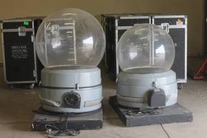 lot 204 image: TOTAL OF 2 HIGH ENDS SYSTEM INC ECODOME LIGHT HOUSING WITH BUILT IN BLOWERS USED TO HOUSE MOVING SPOTLIGHTS  SEE PICS&nbsp&nbsp