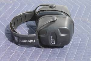 lot 41 image: BILSOM THUNDER T3 HEARING PROTECTION EARMUFF 352