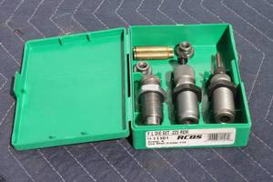 lot 51 image: RCBS FL DIE SET .223 REM WITH STORAGE CASE , 11101