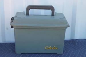 lot 85 image: CABELAS HERTERS BULK AMMUNITION CASE