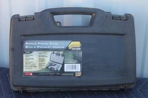 lot 87 image: PLANO SINGLE PISTOL PROTECTOR CASE 1403