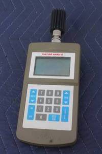 lot 82 image: VINTAGE AEA&nbsp SWR-121&nbsp VHFUHF AMALYST RADIO ANTENNA TESTER&nbsp