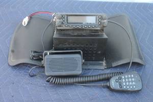 lot 99 image: YAESU QUAD BAND FM TRANSCEIVER&nbsp FT-8900R WITH YAESU DUAL DTMF MICRPHONE&nbsp MH-48 AND SPEAKER&nbsp
