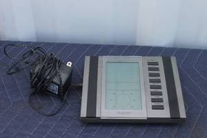 lot 101 image: LACROSSE TECHNOLOGY WIRELESS WEATHER STATION&nbsp