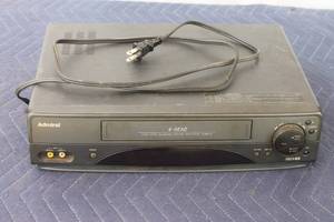 lot 111 image: ADMIRAL 4-HEAD AUTO HEAD CLEANING SYSTEM JSJ20419
