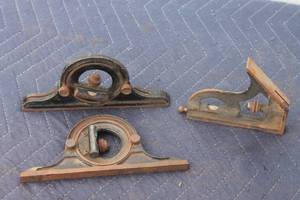 lot 130 image: TOTAL OF 3 VINTAGE COMBINATION SQUARES MACHINIST RULERS&nbsp