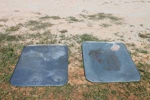lot 143 image: TOTAL OF 2 LARGE GENUINE METAL BLITZ OIL DRIP PANS , 3FT X 26&nbsp