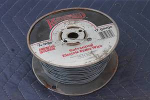 lot 186 image: RED BRAND 17 GAUGE GALVANIZED ELECTRIC FENCE WIRE&nbsp