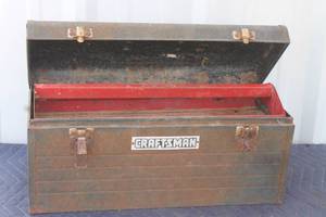 lot 188 image: VINTAGE CRAFTSMAN 20 METAL TOOL BOX WITH TRAY  SEE PICS&nbsp