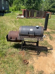 lot 232 image: OFFSET SMOKER&nbsp