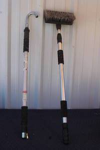 lot 210 image: ORBIT SUNMATE TELESCOPING GUTTER CLEANER &amp TELESCOPING WASH BRUSH&nbsp