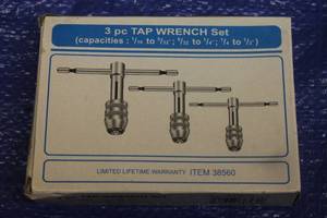 lot 6 image: THREE PIECE TAP WRENCH SET 38560 , IN ORIGINAL BOX&nbsp