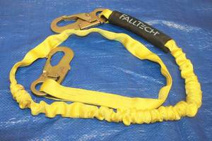 lot 16 image: FALLTECH 8-24YCM FOOT SHOCK ABSORBING LANYARD&nbsp