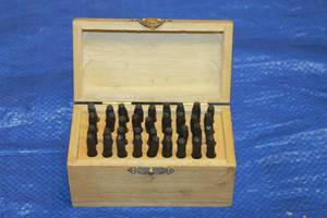 lot 40 image: PITTSBURGH NUMBER AND LETTER PUNCH MACHINE CUT STEEL FIGURES ( 36PC)&nbsp IN ORIGINAL BOX&nbsp