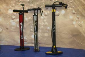 lot 44 image: TOTAL OF 3-BICYCLE AIR TIRE FLOOR PUMPS , MAXAIR, XFACTOR, TECH&nbsp