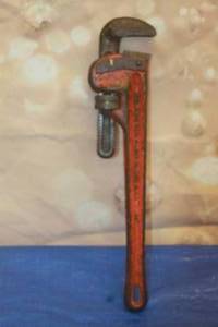 lot 72 image: RIDGID 18 HEAVY DUTY STRAIGHT PIPE WRENCH&nbsp