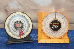 lot 109 image: TOTAL OF 2 MAGNETIC ANGLE LOCATORS , EMPIRE POLYCAST &amp JOHNSON&nbsp
