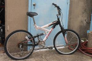 lot 129 image: NEXT POWER DUAL SUSPENSION MOUNTAIN BIKE&nbsp