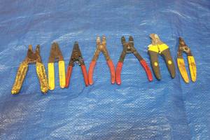 lot 136 image: TOTAL OF 7 ASSORTED BRAND RETAINING RING CIRCLIP PLIERS&nbsp