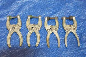 lot 141 image: TOTAL OF 4 STEEL WELDING SQUEEZE ACTION PLIER CLAMPS , CARR LANE &amp DE STA CO&nbsp