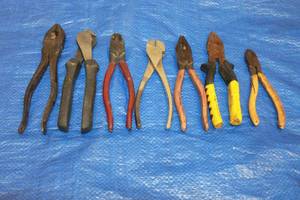 lot 165 image: TOTAL OF 7 ASSORTED BRAND LINEMAN PLIER WIRE CUTTERS&nbsp