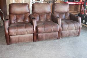 lot 231 image: &nbspHAINING NICELINK FURNISHING 3- SECTION&nbsp BROWN LEATHER THEATER RECLINING CHAIRS WITH CUP HOLDERS&nbsp  ONE DOESNT&nbsp RECLINE&nbsp  SEE PICS&nbsp