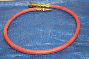 lot 251 image: 38 I.D RED RUBBER AIR HOSE 42 LONG&nbsp
