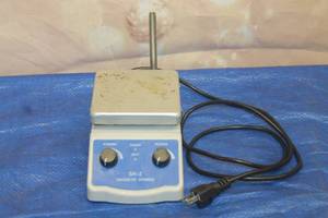 lot 253 image: MAGNETIC STIRRER SH-2 HOT PLATE  SEE PICS&nbsp