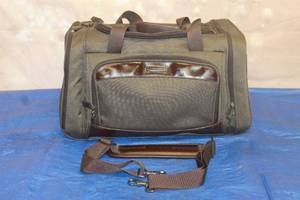 lot 267 image: JOHNSTON &amp MURPHY MEN TRAVEL CARRY- ON BAG&nbsp