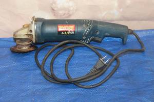 lot 274 image: RYOBI 4 12 ANGLE GRINDER, AG451