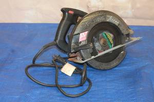 lot 275 image: SKILL SAW LEGEND 7 14 CIRCULAR SAW WITH BLADE&nbsp