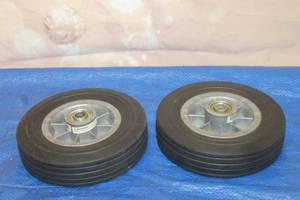 lot 302 image: TOTAL OF 2 - ZORO SELECT 53CM84 SOLID WHEELED RIBBED TIRES&nbsp