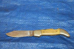 lot 320 image: VINTAGE PARLER CUT CO, THE LITTLE BANDIT FOLDING POCKET KNIFE , 8&nbsp