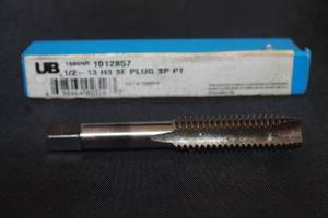 lot 5 image: UNION BUTTERFIELD 12-13 H3 3F PLUG SP PT TAP IN CASE, 1012857&nbsp