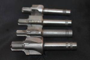 lot 65 image: TOTAL OF 4 CARBIDE PORTING TOOLS