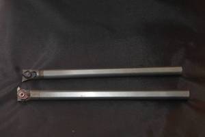 lot 74 image: TOTAL OF 2 KENNAMETAL INDEXABLE BORING BAR HOLDERS , E08NKLGR05 &amp E0SNLT2&nbsp