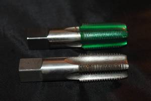 lot 107 image: R &amp N&nbsp HSG 12 - 14 NPT&nbsp 4 FLUTE TAP&nbsp &amp&nbsp BRUBAKER 12 - 14 NPT 4 FLUTE TAP&nbsp