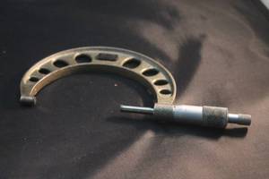 lot 115 image: OUTSIDE MICROMETER , Z398590&nbsp
