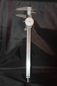 lot 145 image: MITUTOYO 505-637 DIAL&nbsp 6 CALIPER , .001&nbsp