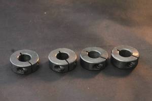 lot 163 image: TOTAL OF 4 SINGLE SPLIT SHAFT COLLARS&nbsp