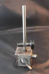 lot 175 image: MACHINIST MAGNETIC INDICATOR STAND&nbsp