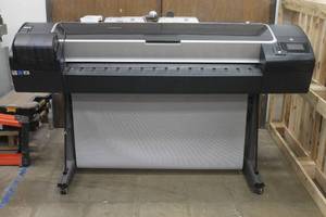 lot 12 image: HP DESIGN JET Z5600&nbsp 44- INCH LARGE FORMAT POSTSCRIPT&nbsp PRINTER WITH 3 -PACKS OF 745 INK CARTRIDGES  SEE PICS&nbsp